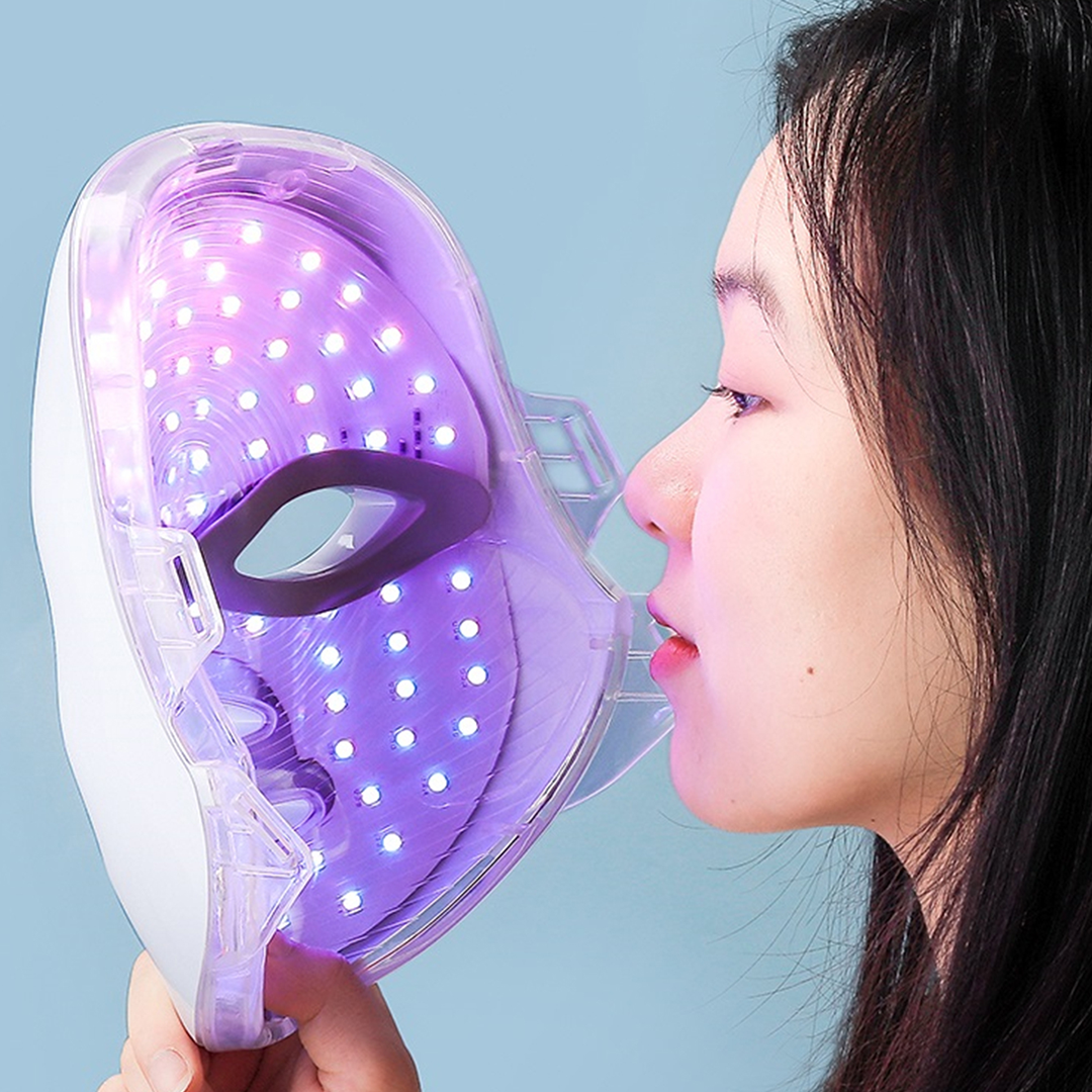 Full Coverage 7 Color Wireless LED Mask