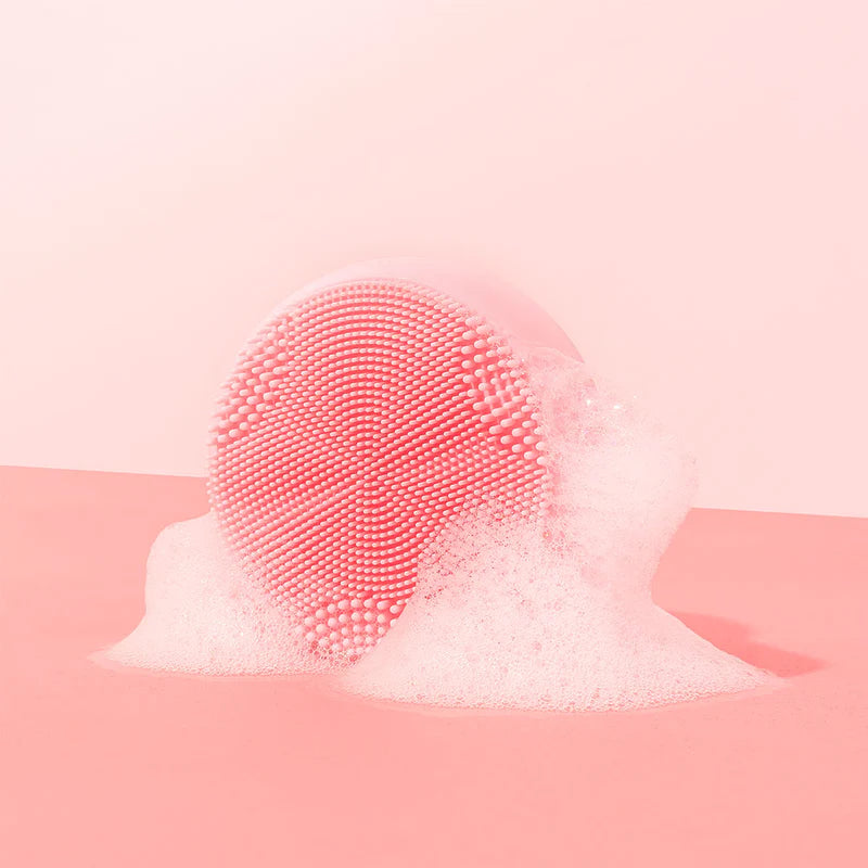 GloSculpt Cleansing Brush With LED Light Therapy